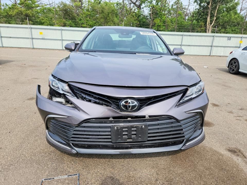 2023 TOYOTA CAMRY LE 5