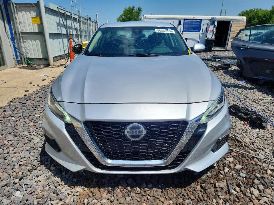 2021 NISSAN ALTIMA SV SV 5