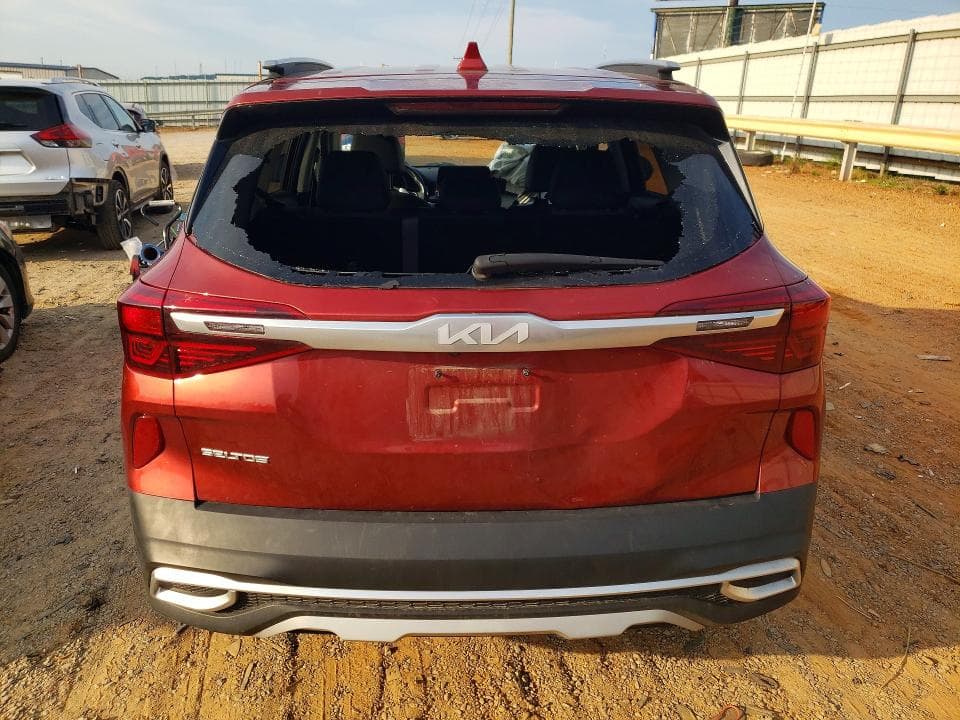 2022 KIA SELTOS S 6