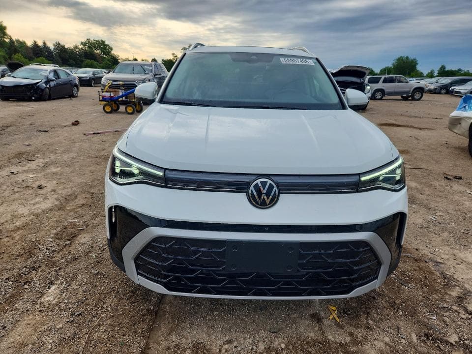 2025 VOLKSWAGEN TAOS SEL SEL 5