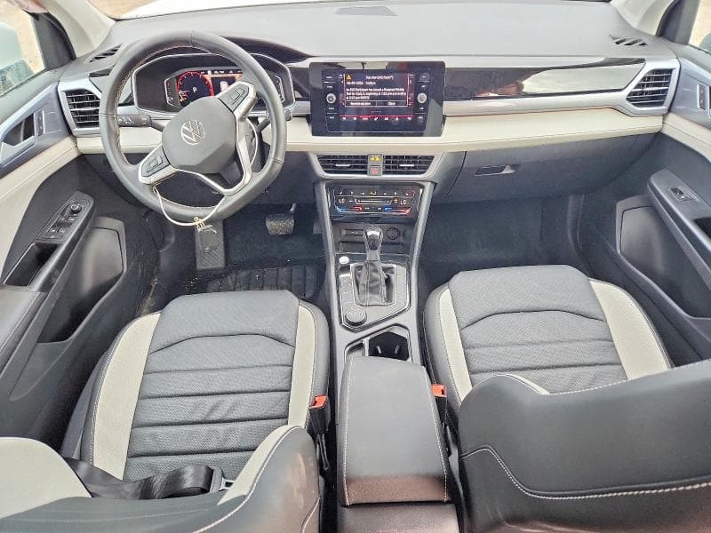 2025 VOLKSWAGEN TAOS SEL SEL 8