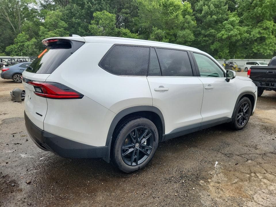 2025 TOYOTA GRAND HIGHLANDER LIMITED 3