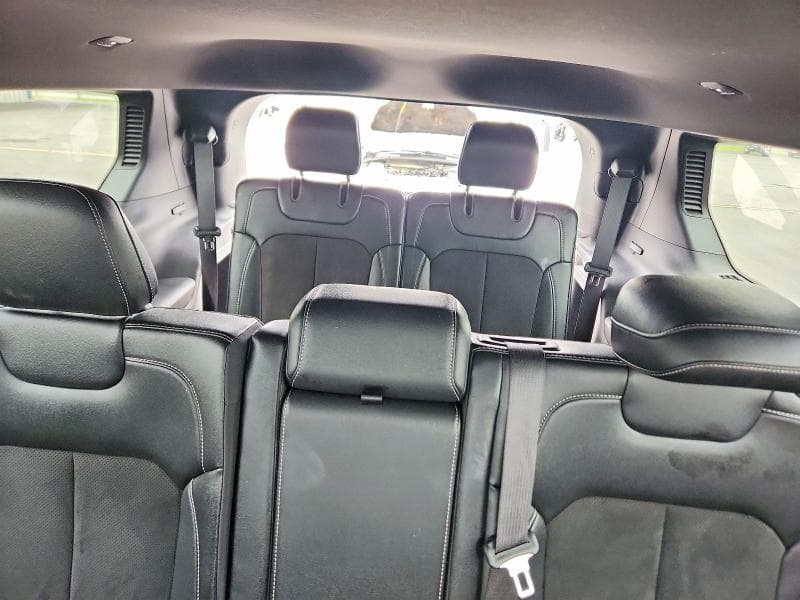 2024 JEEP GRAND CHEROKEE L LAREDO 10