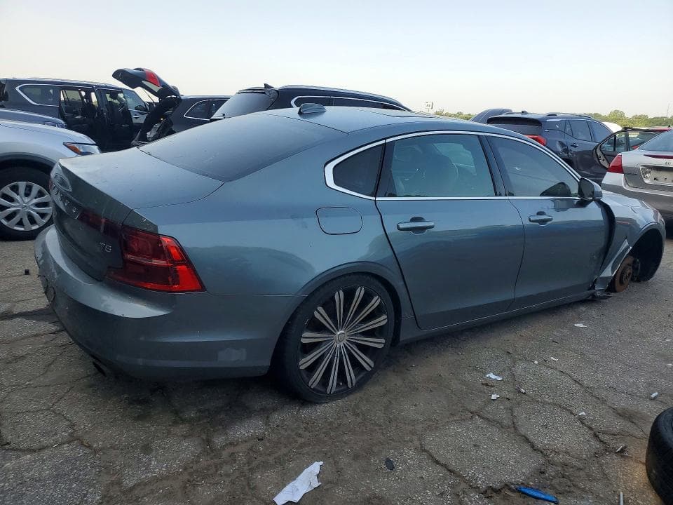2018 VOLVO S90 T5 MOMENTUM 3