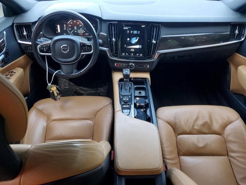 2018 VOLVO S90 T5 MOMENTUM 8