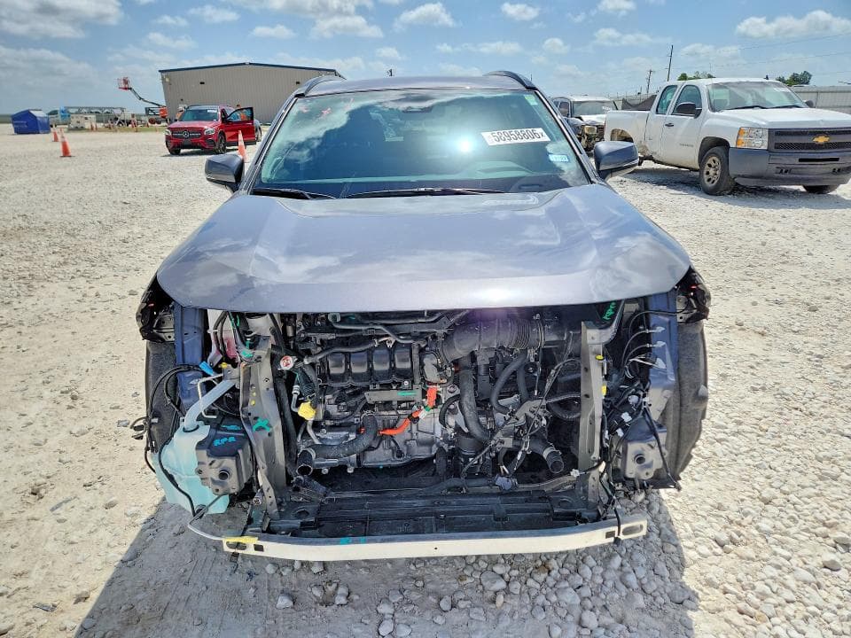 2025 TOYOTA RAV4 XLE PREMIUM 5