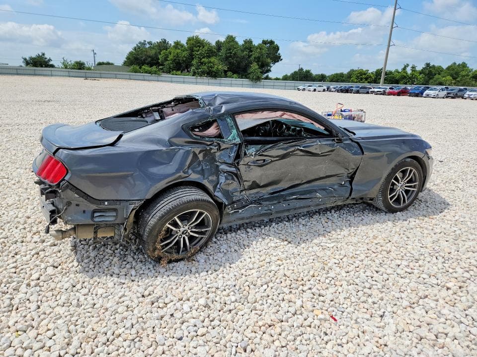 2017 FORD MUSTANG 3