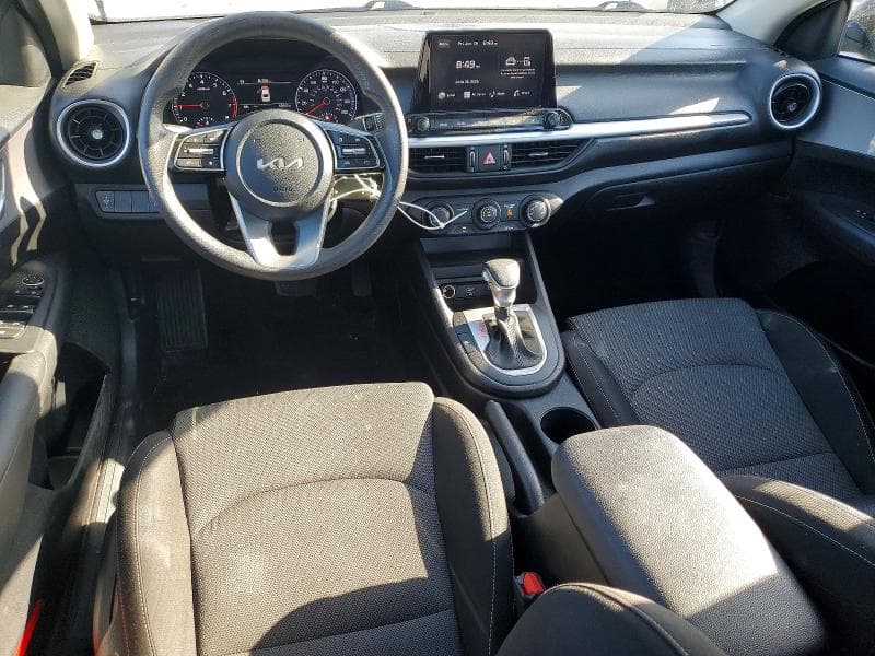 2024 KIA FORTE LXS 8