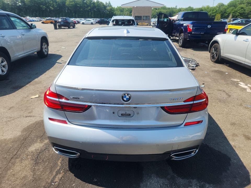 2017 BMW 750 XI 6