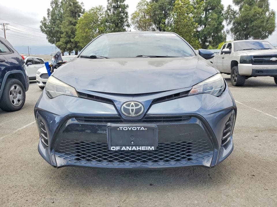 2017 TOYOTA COROLLA XSE 5