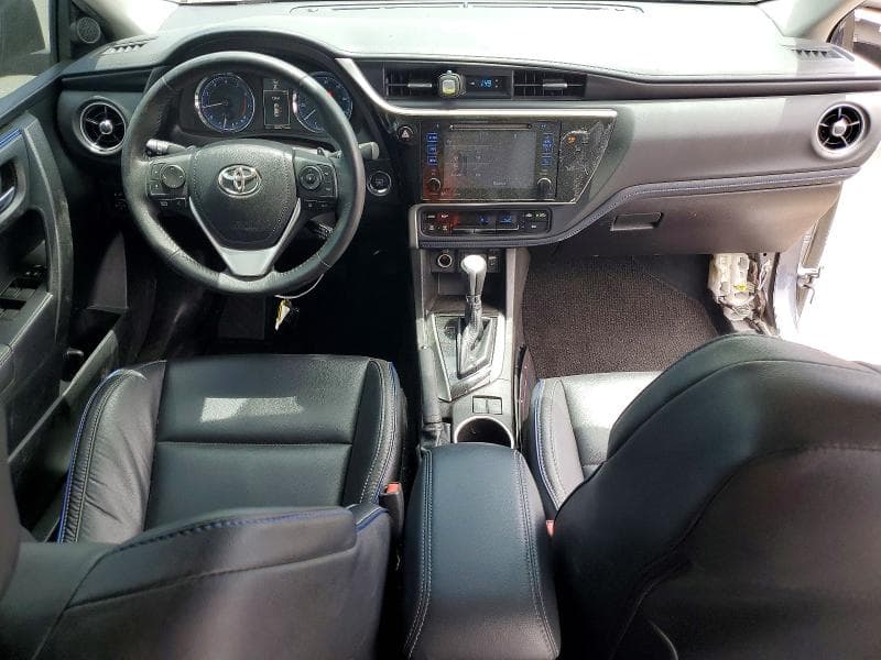 2017 TOYOTA COROLLA XSE 8