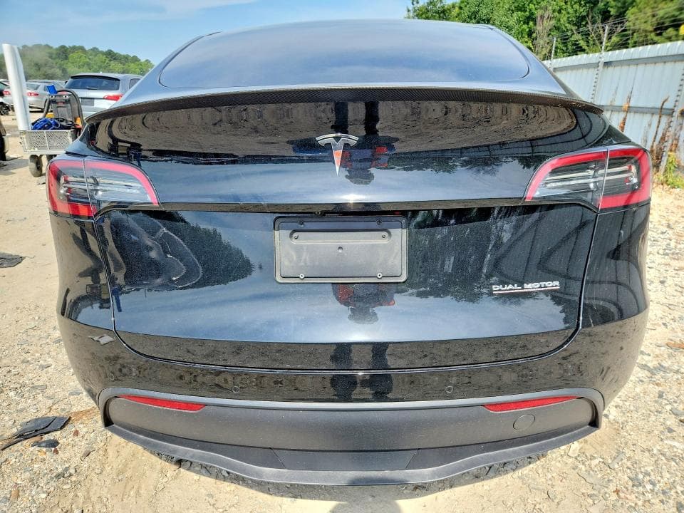 2022 TESLA MODEL Y 6