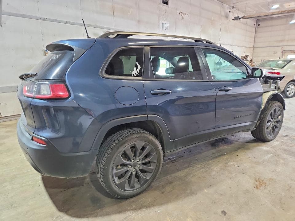 2021 JEEP CHEROKEE LATITUDE LUX 3