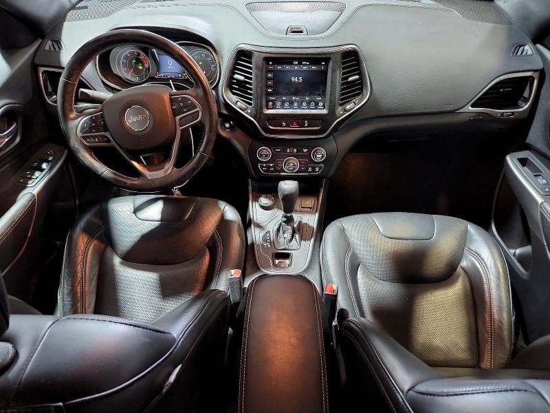 2021 JEEP CHEROKEE LATITUDE LUX 8