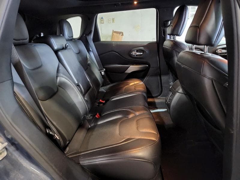 2021 JEEP CHEROKEE LATITUDE LUX 10