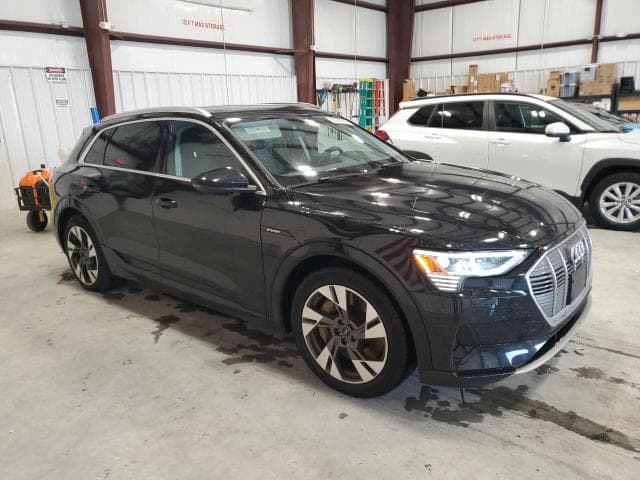2021 AUDI E-TRON PREMIUM 4