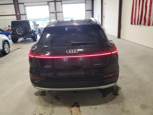 2021 AUDI E-TRON PREMIUM 6