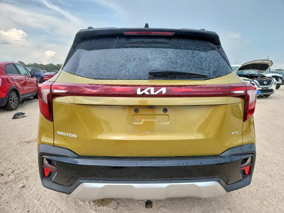 2024 KIA SELTOS S 6
