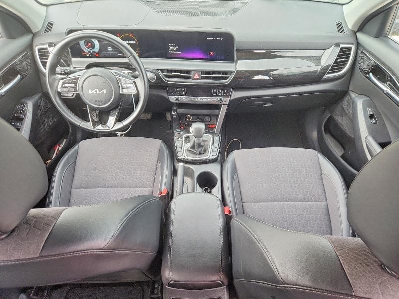 2024 KIA SELTOS S 8