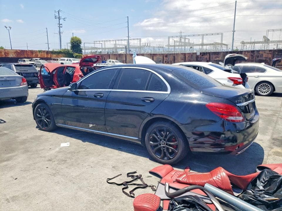 2017 MERCEDES-BENZ C 300 2