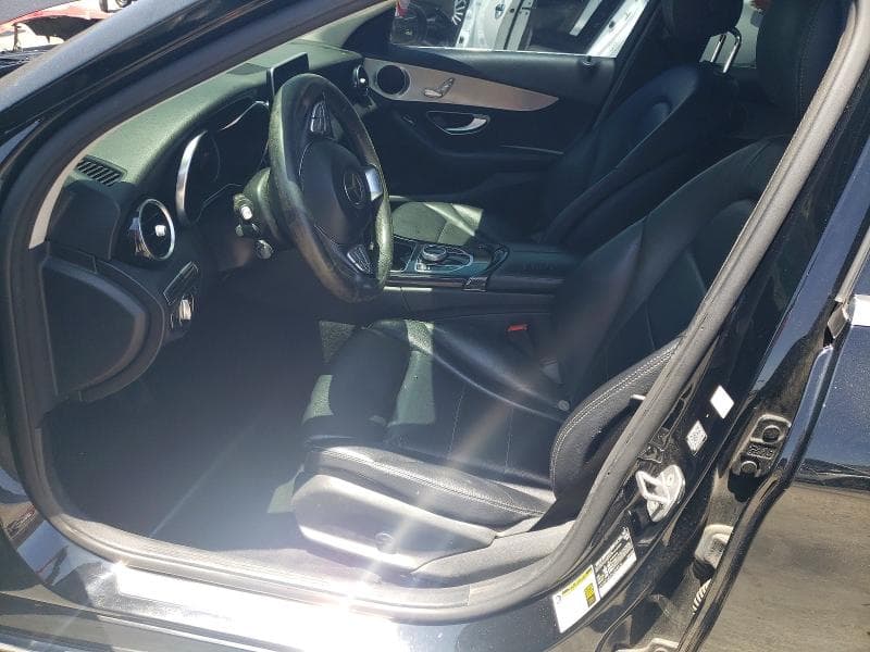2017 MERCEDES-BENZ C 300 7