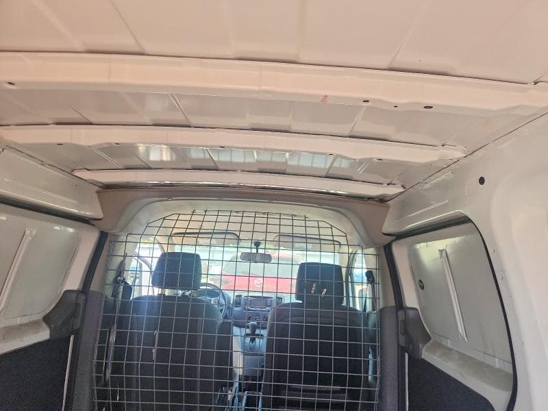 2018 NISSAN NV200 DELIVERY VAN 10