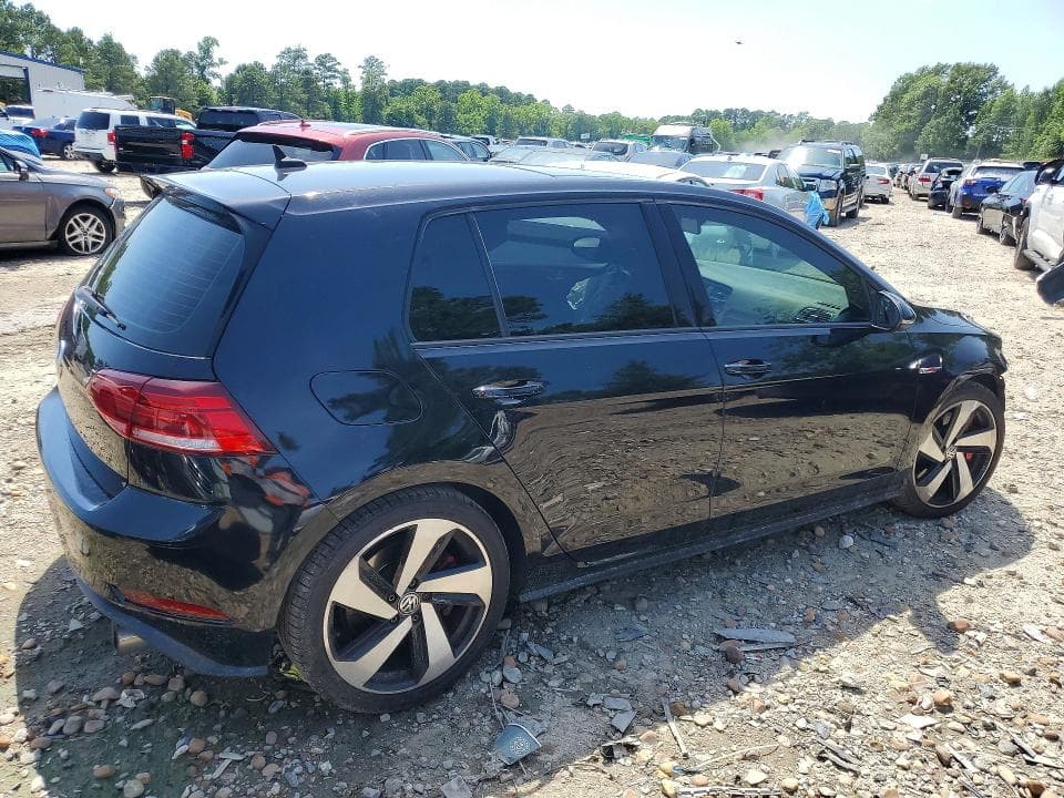 2018 VOLKSWAGEN GTI S/SE 3