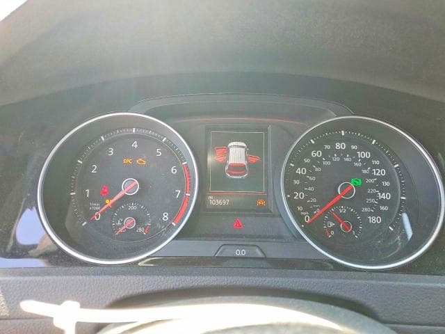 2018 VOLKSWAGEN GTI S/SE 9