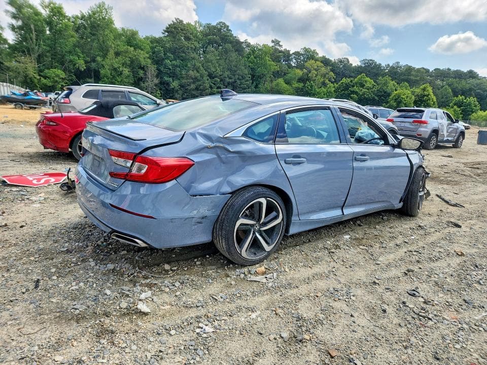 2022 HONDA ACCORD SPORT SE 3