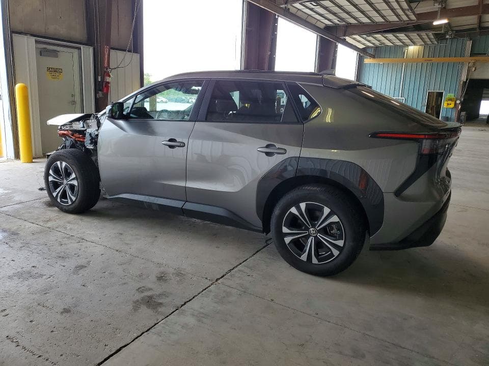 2024 TOYOTA BZ4X XLE XLE 2