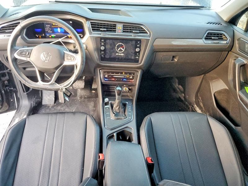 2023 VOLKSWAGEN TIGUAN SE 8