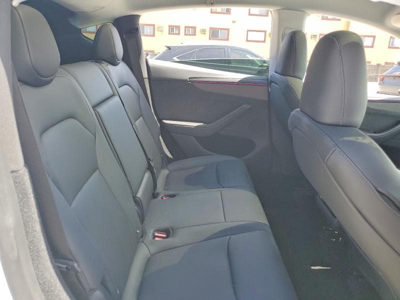 2026 TESLA MODEL Y 11