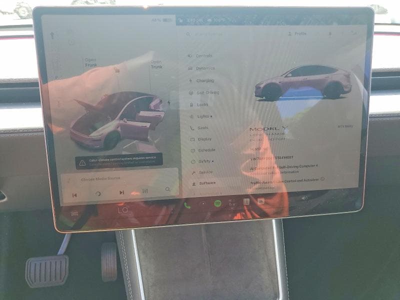 2026 TESLA MODEL Y 9