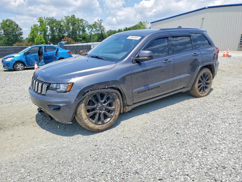 2019 JEEP GRAND CHEROKEE LAREDO - 1
