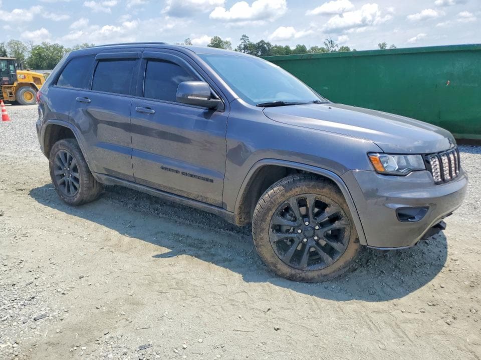2019 JEEP GRAND CHEROKEE LAREDO 4