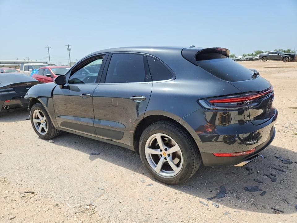 2019 PORSCHE MACAN 2