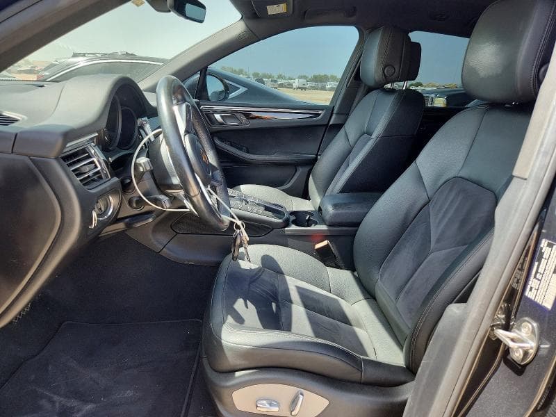 2019 PORSCHE MACAN 7