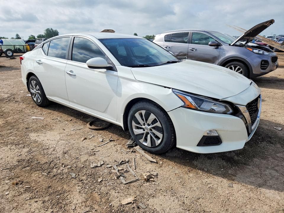 2019 NISSAN ALTIMA S 4