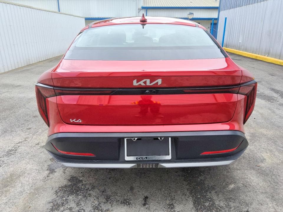 2026 KIA K4 LXS 7