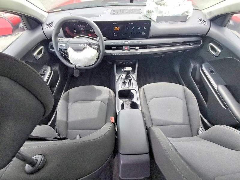 2026 KIA K4 LXS 9