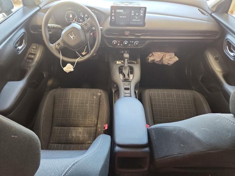 2026 HONDA HR-V LX 8