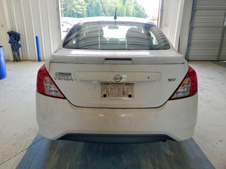 2018 NISSAN VERSA SV 6