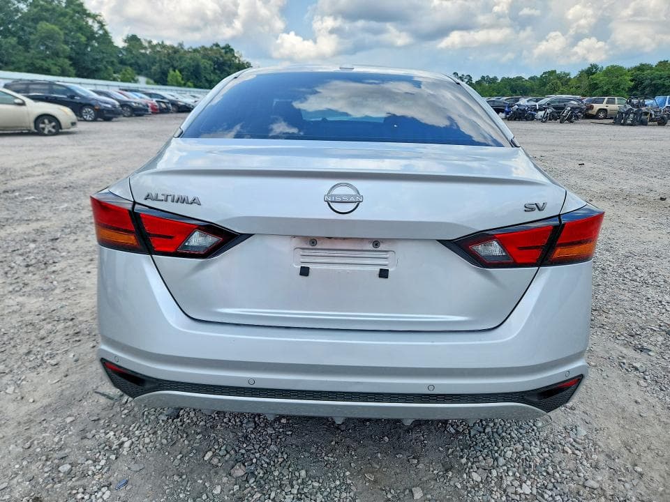 2024 NISSAN ALTIMA SV 6