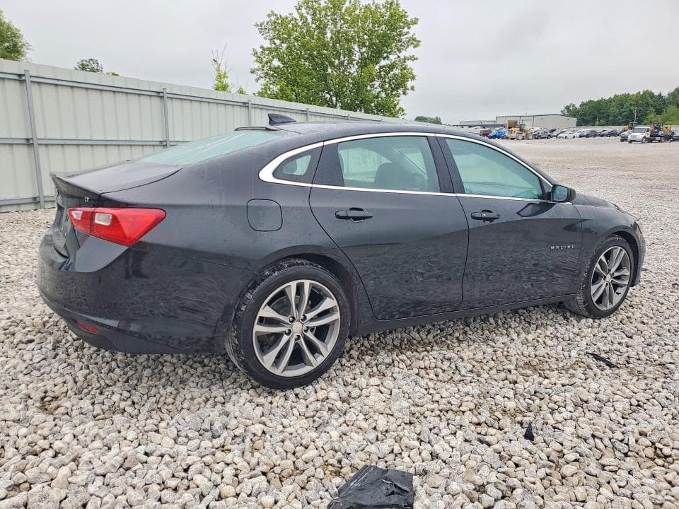 2023 CHEVROLET MALIBU LT 3