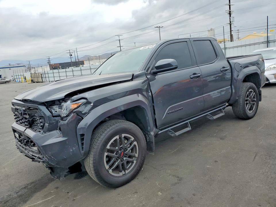 2025 TOYOTA TACOMA TRD SPORT - 1