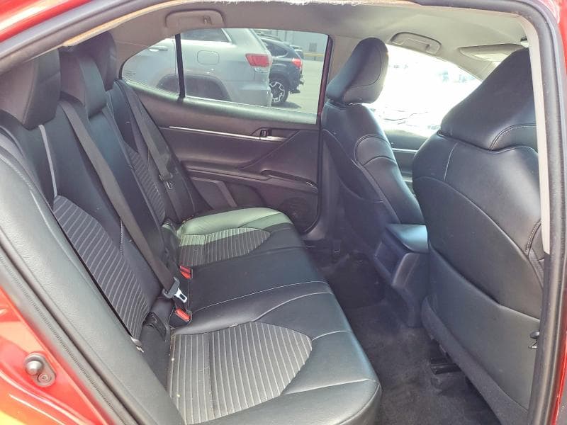 2021 TOYOTA CAMRY SE 10