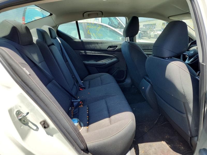 2025 NISSAN ALTIMA SV 10