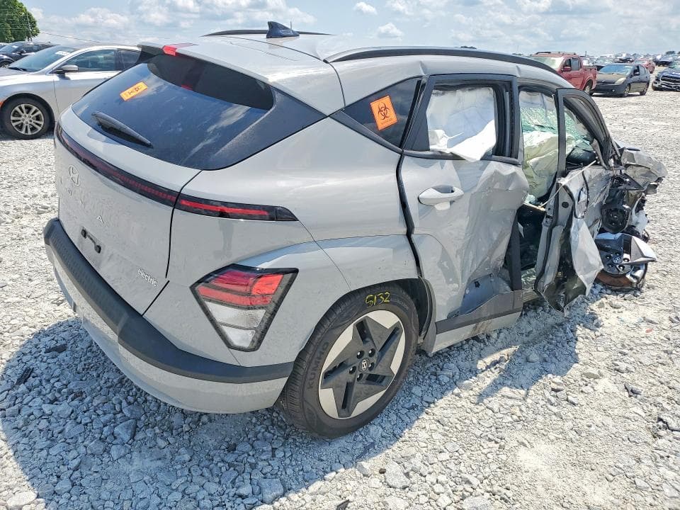 2025 HYUNDAI KONA SEL 3