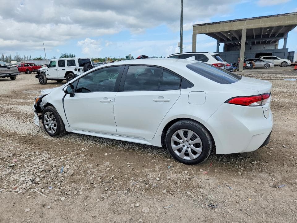 2026 TOYOTA COROLLA LE 2