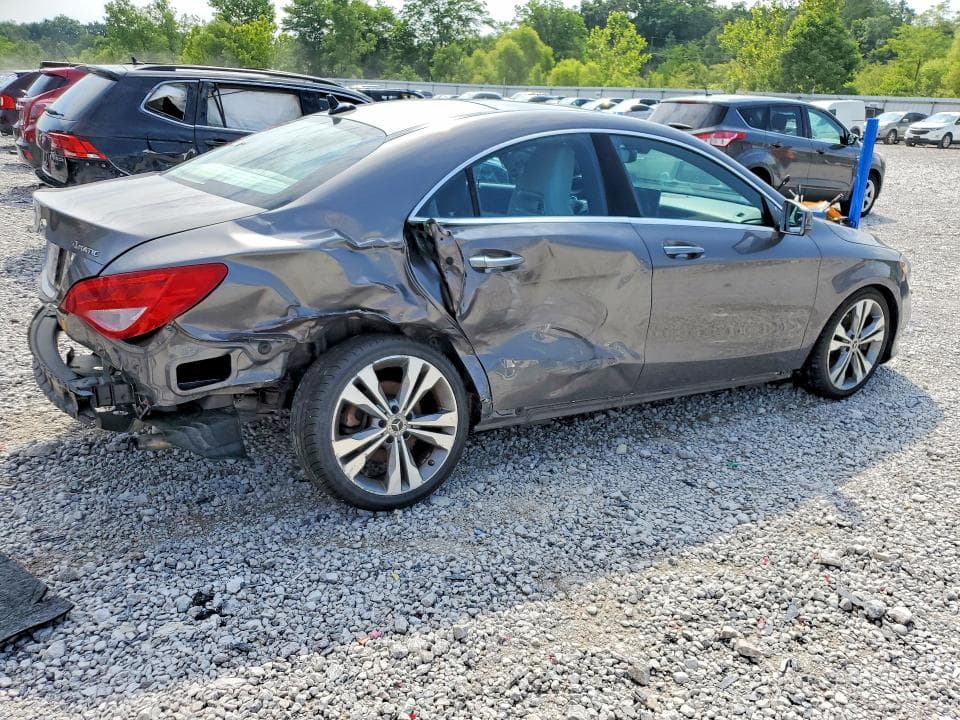 2018 MERCEDES-BENZ CLA 250 4MATIC 3